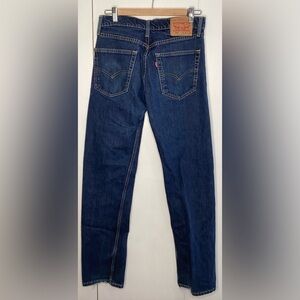 Levi’s 505s straight leg 30/34, high waisted.